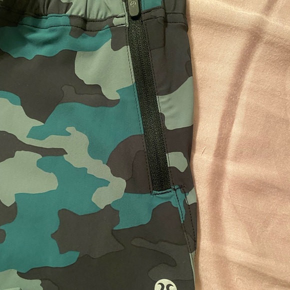 Camo Print Kids Bottoms - Picture 3 of 3